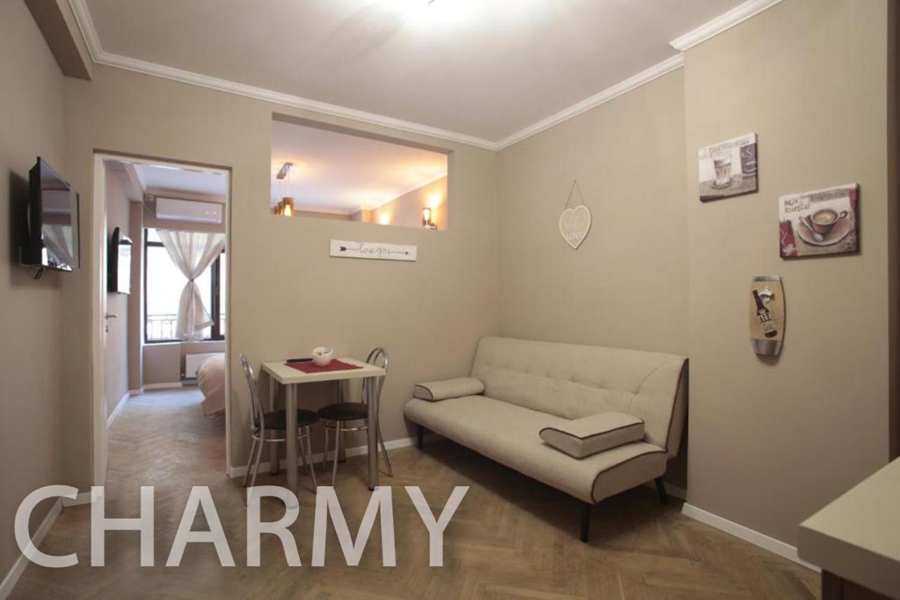 Live Bucharest Bucareste Exterior foto